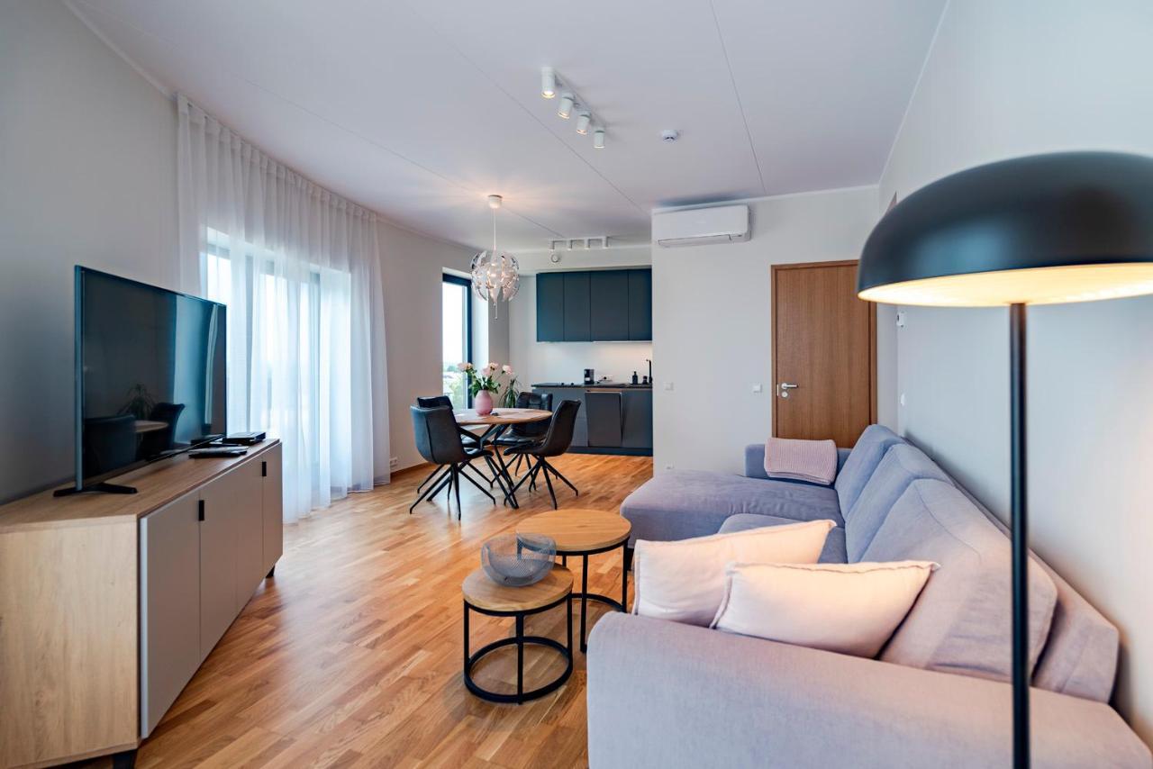 Artisa Riia Str 22A Luxury Apartment Tartu Exterior photo